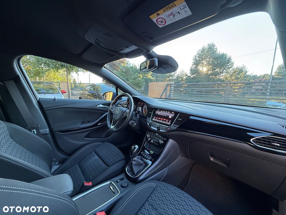 Opel Astra 1.4 Turbo Dynamic - 11