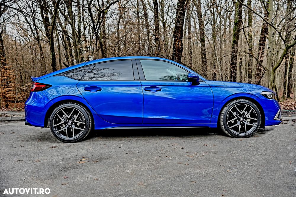 Honda Civic 2.0 e:HEV E-CVT Advance - 25