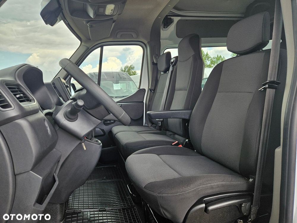 Renault Master L2H2 *79999zł Netto* Brygadówka 6 osób 2.3 dCi/150KM - 22