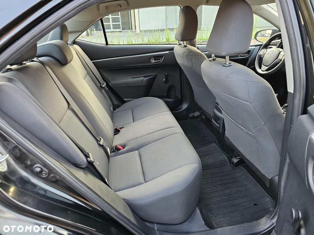 Toyota Corolla 1.6 Active - 17