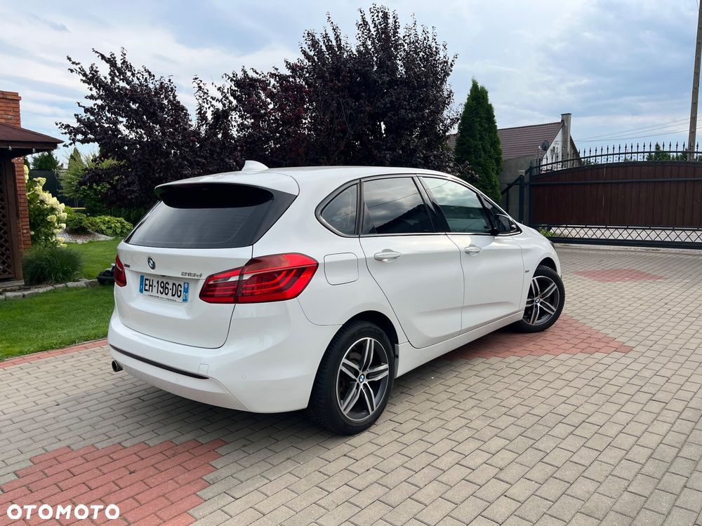 BMW Seria 2 218d xDrive Sport-Aut Sport Line - 7