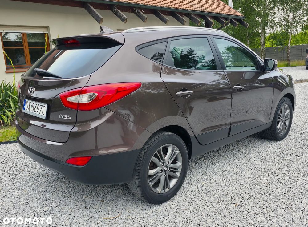 Hyundai ix35 1.6 2WD Fifa World Cup Edition - 5