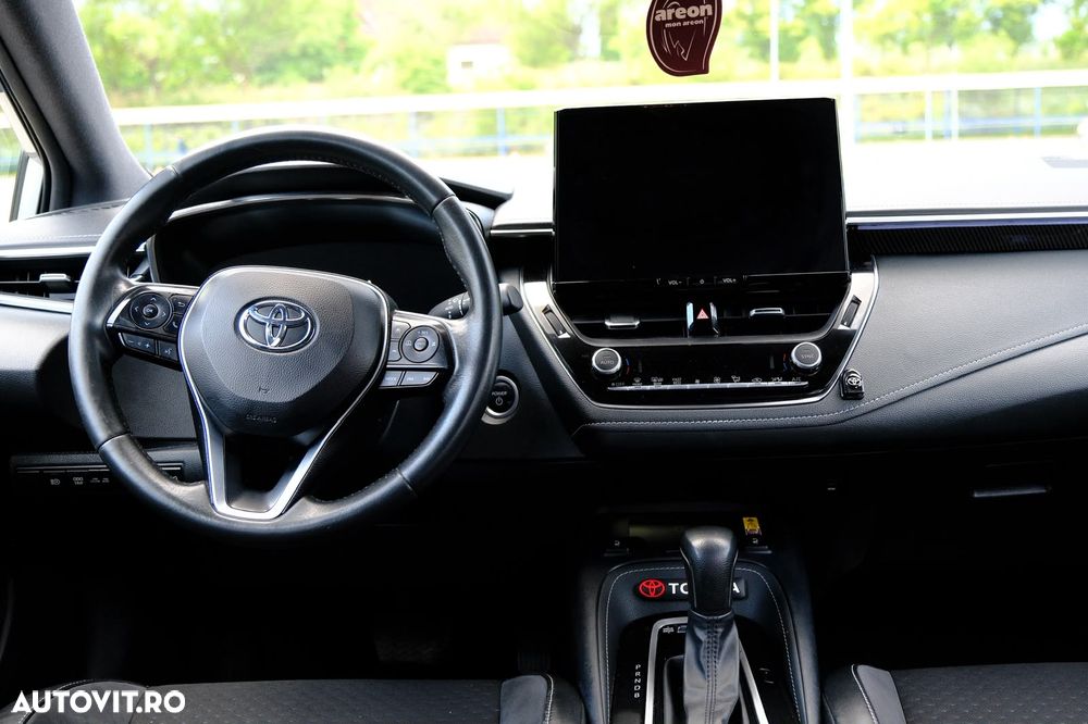 Toyota Corolla - 31