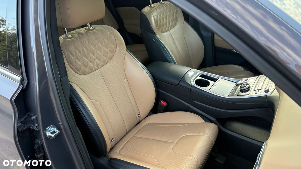 Hyundai Santa Fe 1.6 T-GDI HEV Platinum 4WD - 32