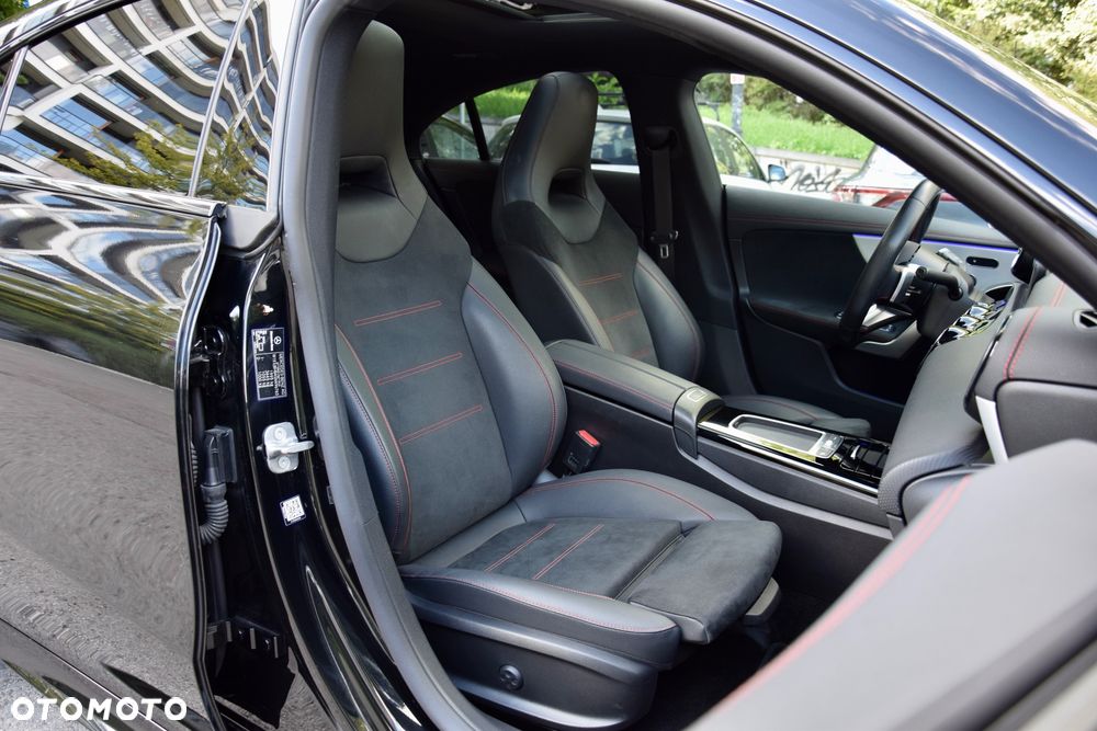 Mercedes-Benz CLA 200 mHEV AMG Line 7G-DCT - 18