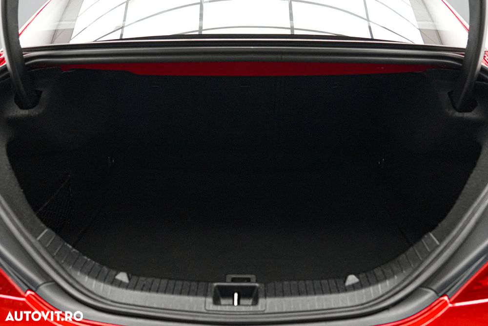 Mercedes-Benz CLA 180 - 23
