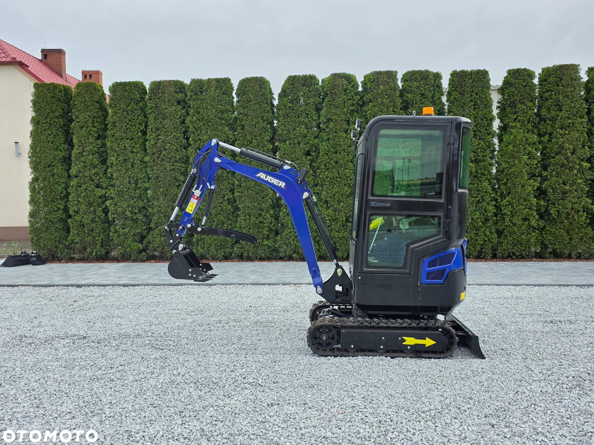 Kubota NOWA MINIKOPARKA AUGER HT 18, SILNIK KUBOTA, 3 ŁYŻKI - 5