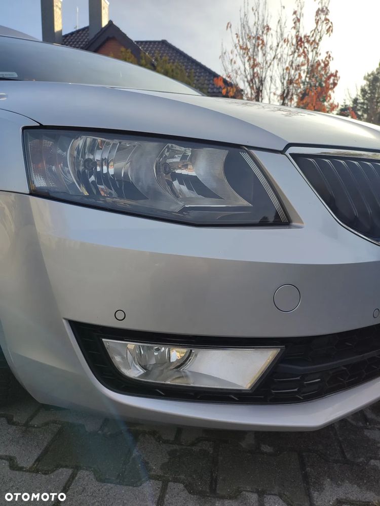 Skoda Octavia 2.0 TDI Style - 7