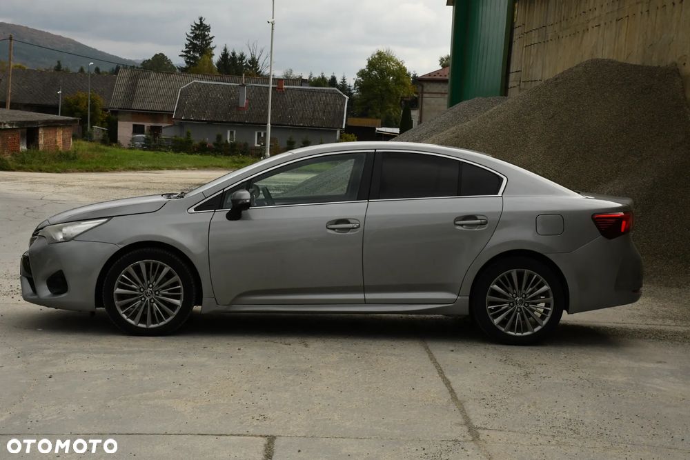 Toyota Avensis 2.0 D-4D Active Business - 2