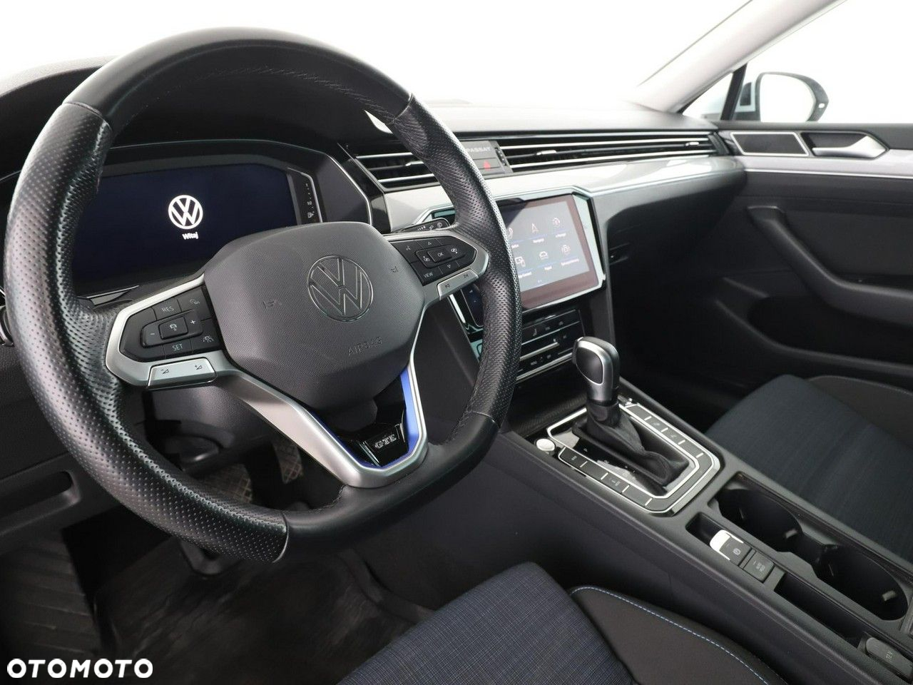 Volkswagen Passat Variant 1.4 TSI Plug-In-Hybrid DSG GTE - 14
