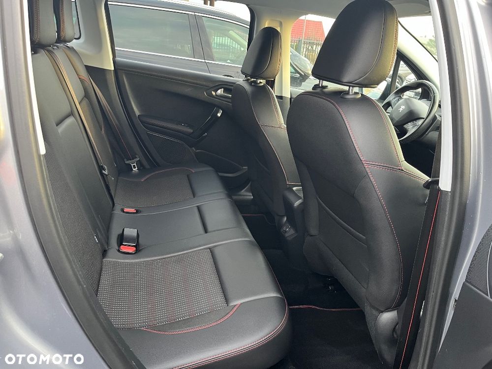 Peugeot 2008 PureTech 110 Stop&Start GT-Line Edition - 7