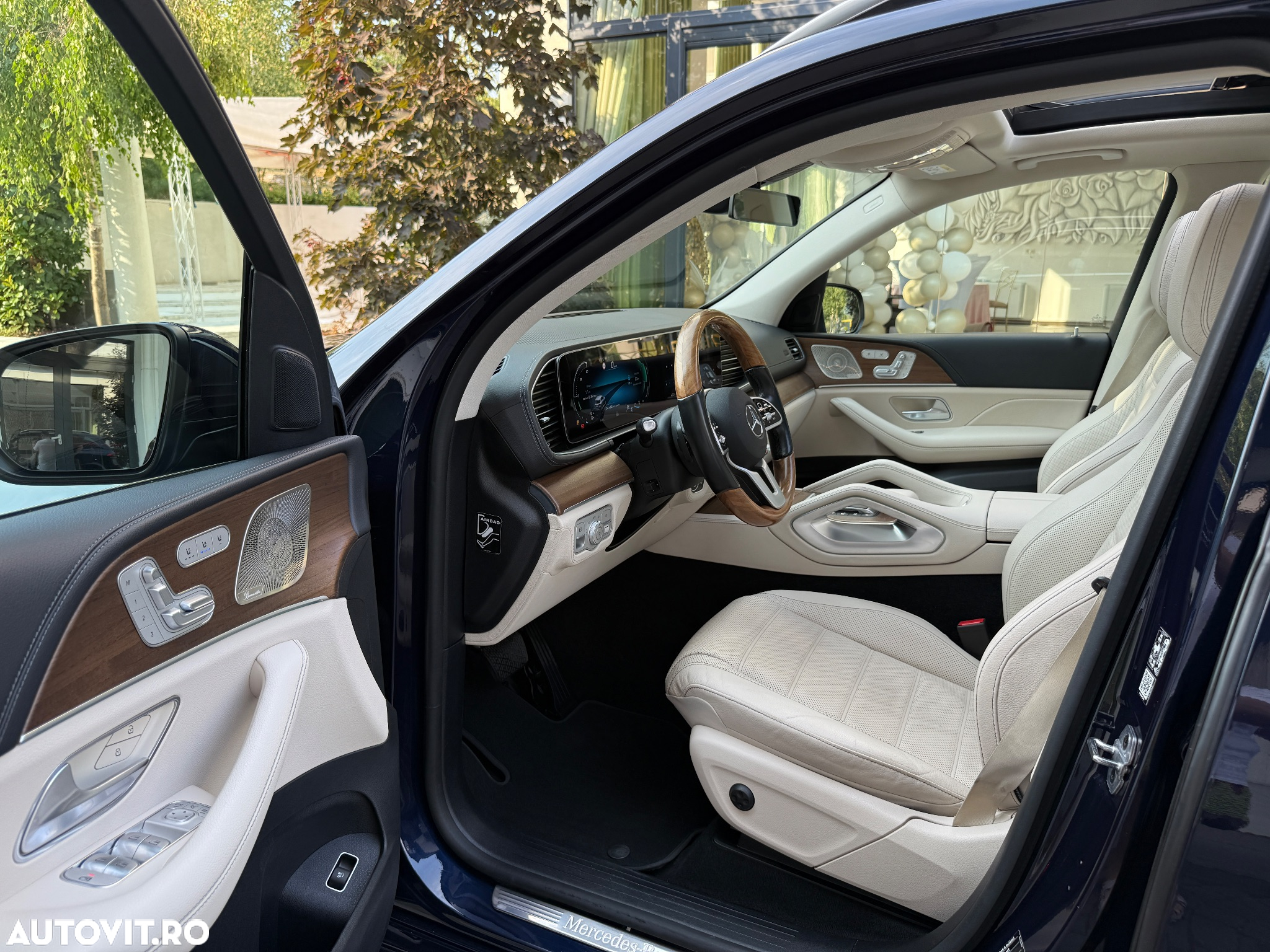 Mercedes-Benz GLE 300 d 4Matic 9G-TRONIC AMG Line - 9