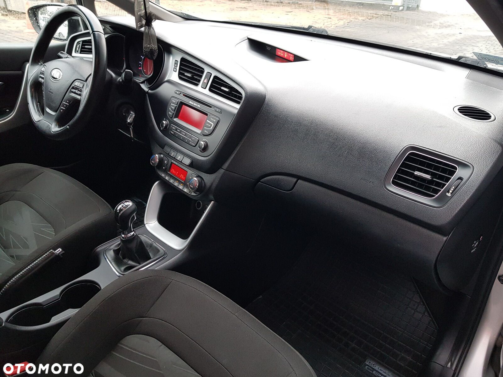 Kia Ceed Cee'd 1.4 CRDi M - 24