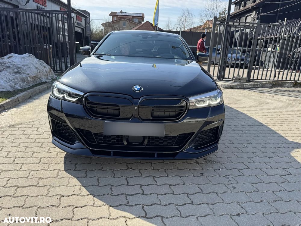 BMW Seria 5 530d xDrive AT - 2