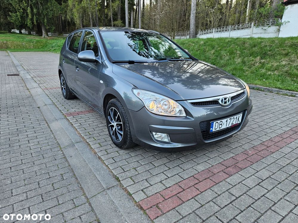 Hyundai i30 1.6 blue Classic - 17