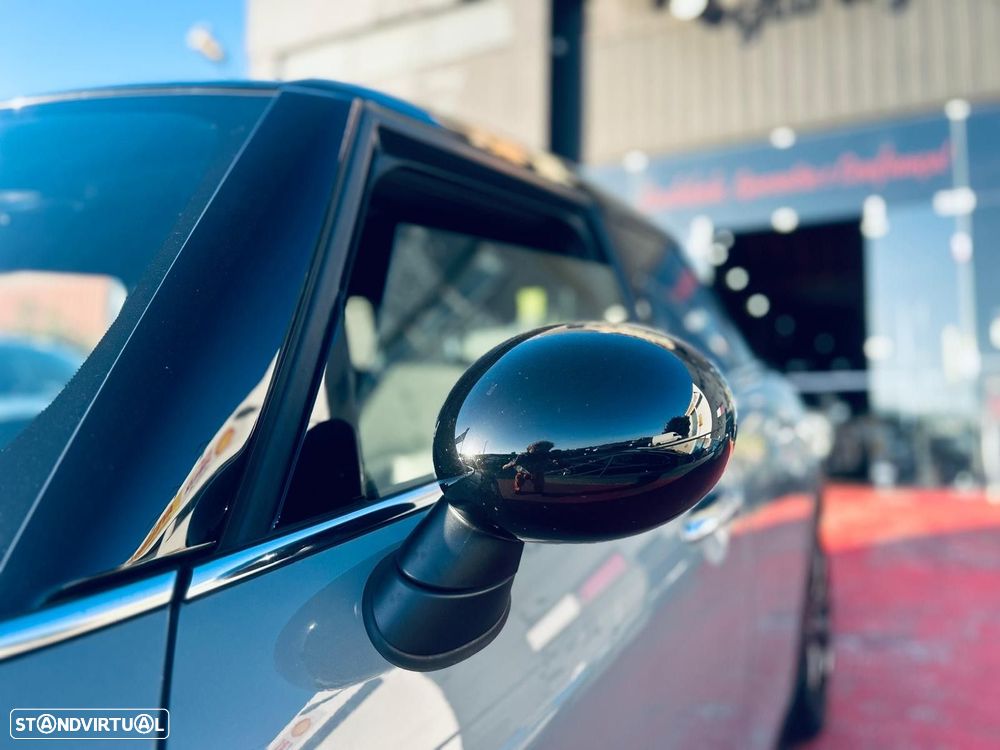 MINI 5 Portas Cooper SD Auto - 10