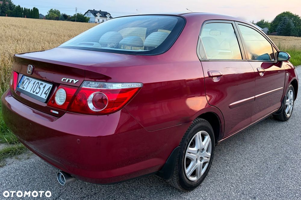 Honda City 1.4 Comfort - 6