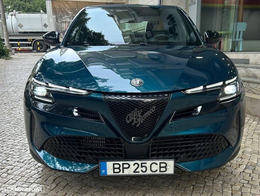 Alfa Romeo Junior 1.2 eDCT6 - 19