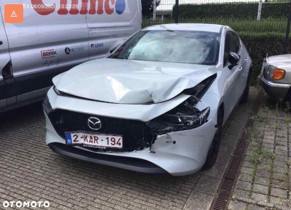 Mazda 3 e-SKYACTIV-X 186 M HYBRID TAKUMI - 2