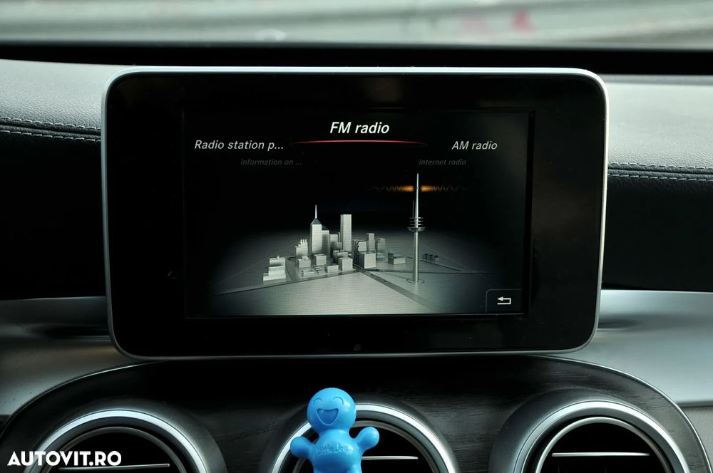 Mercedes-Benz C 250 d 4Matic 9G-TRONIC Exclusive - 26