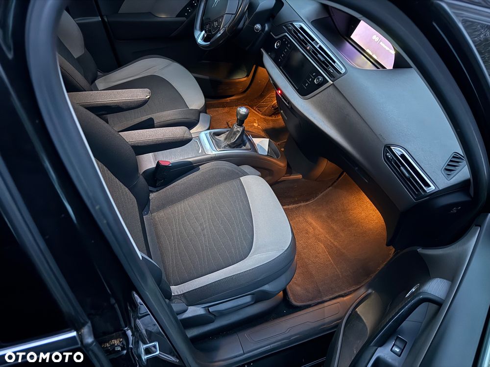 Citroën C4 Picasso 1.6 e-HDi Intensive - 9