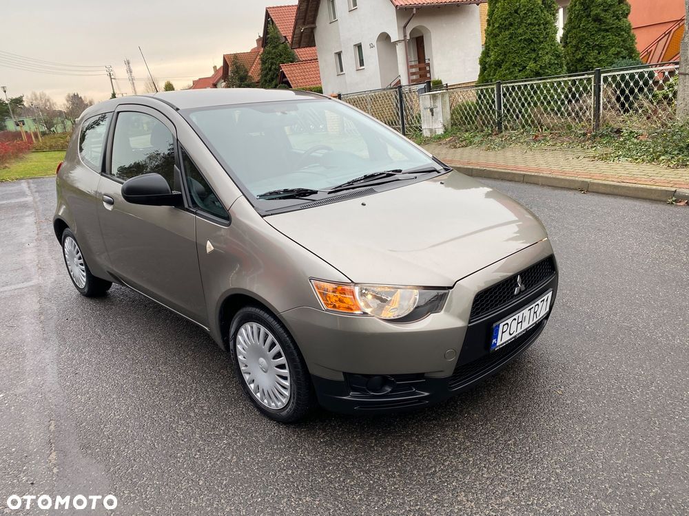 Mitsubishi Colt 1.1 - 4