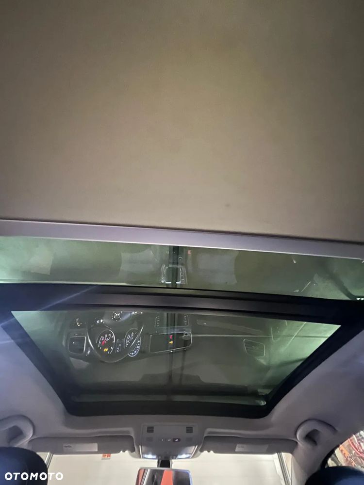 Volkswagen Golf - 21