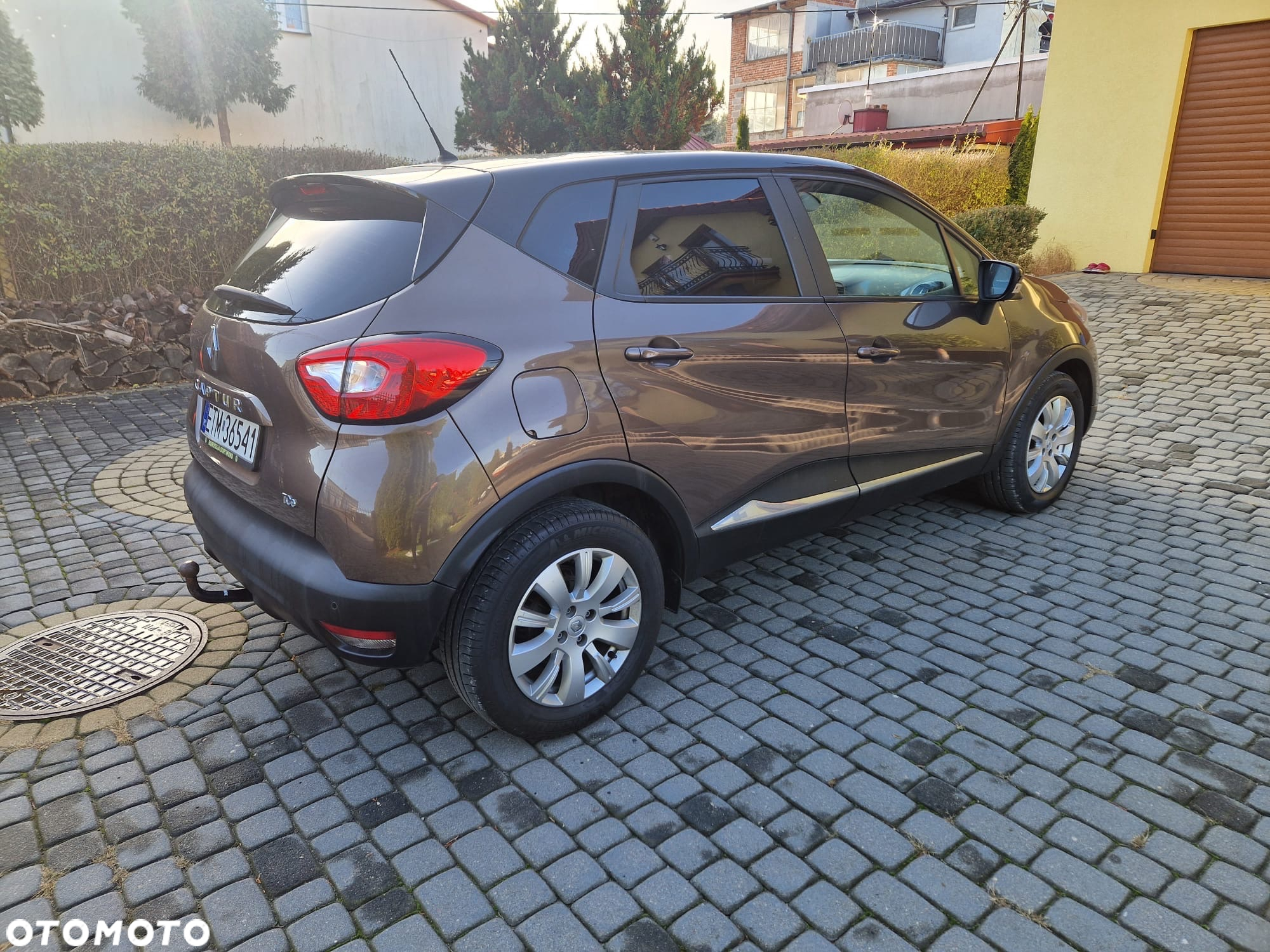 Renault Captur ENERGY TCe 120 EDC Dynamique - 4
