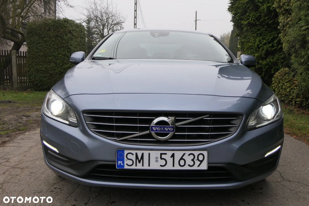 Volvo S60 D3 Drive-E Momentum - 15