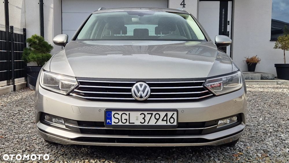 Volkswagen Passat - 11