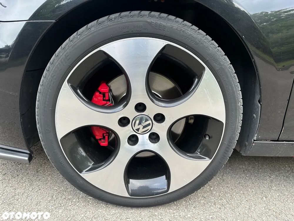 Volkswagen Golf VI 2.0 TSI GTI DSG - 17