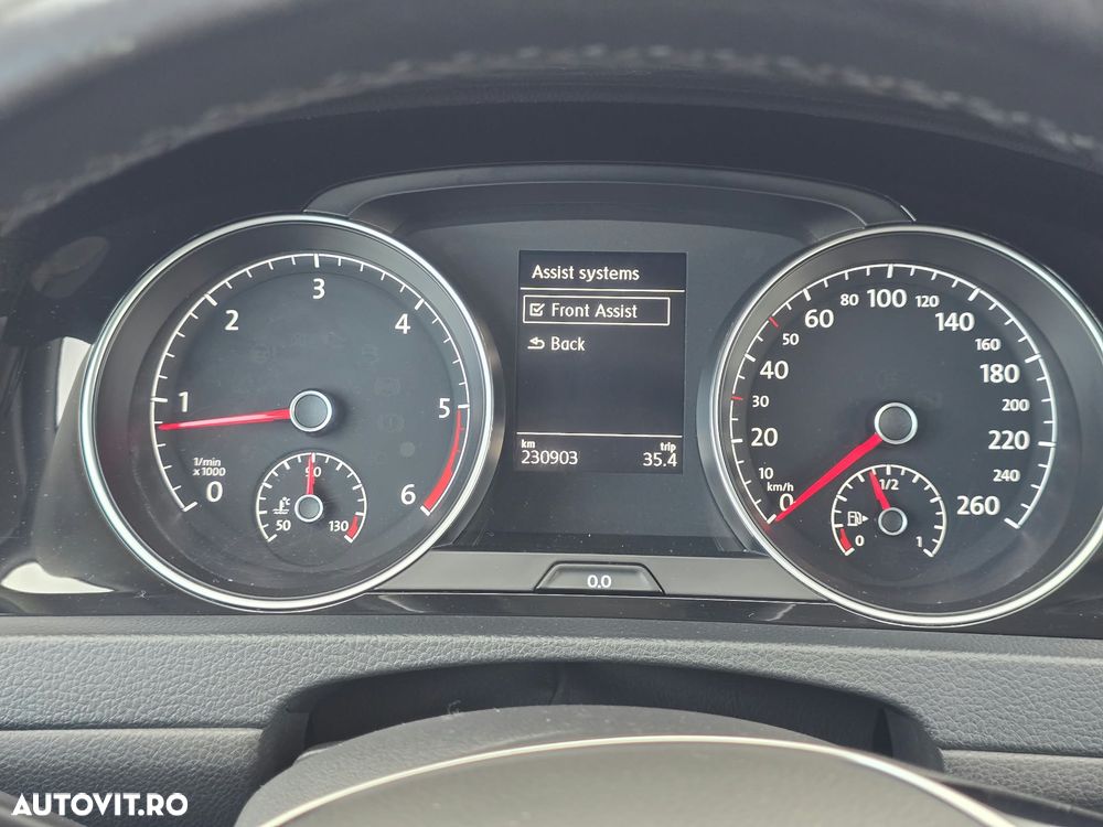 Volkswagen Golf 2.0 BlueTDI Highline - 16