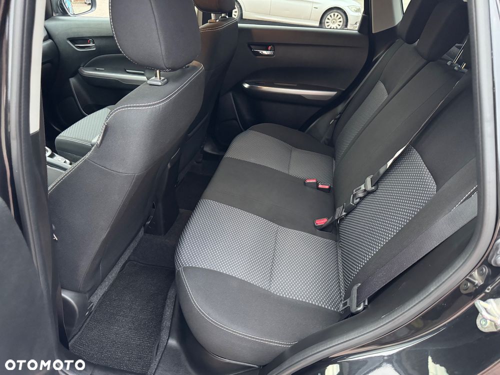 Suzuki Vitara - 16