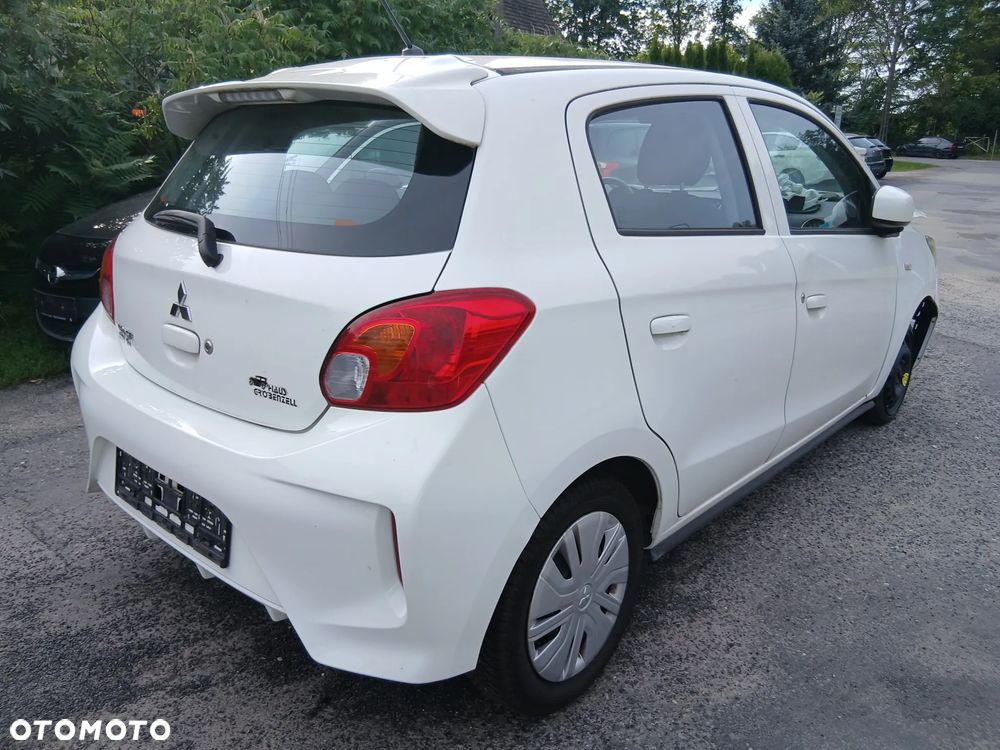Mitsubishi Space Star 1.0 - 4