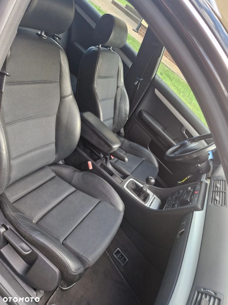 Audi A4 Avant 1.8 T - 17