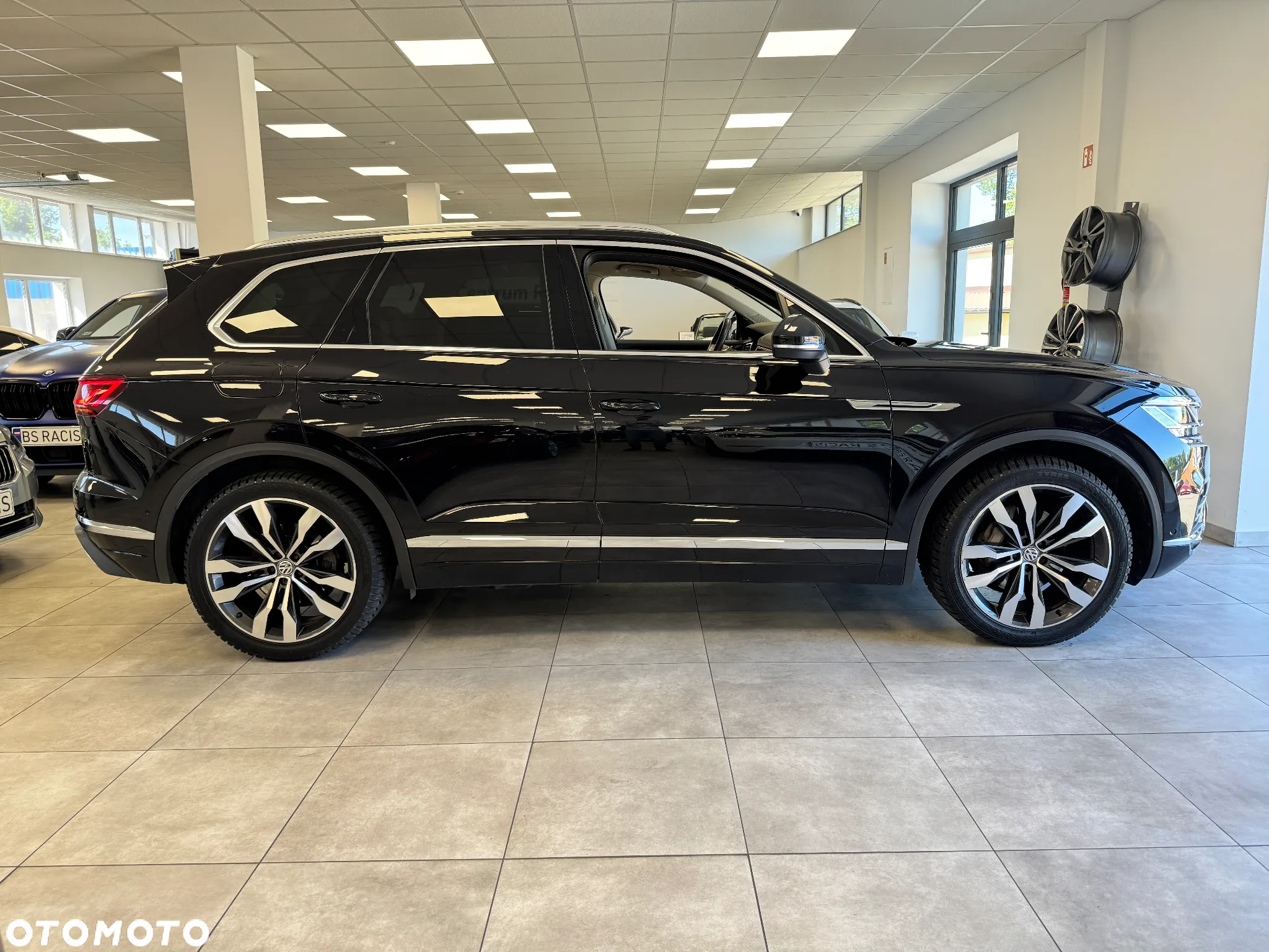 Volkswagen Touareg 3.0 V6 TDI SCR 4Mot Elegance - 4