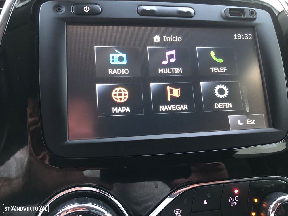 Renault Captur 1.5 dCi Exclusive - 18