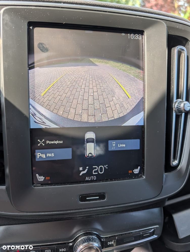 Volvo XC 40 T3 - 16