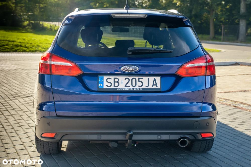 Ford Focus 2.0 TDCi Titanium ASS - 11