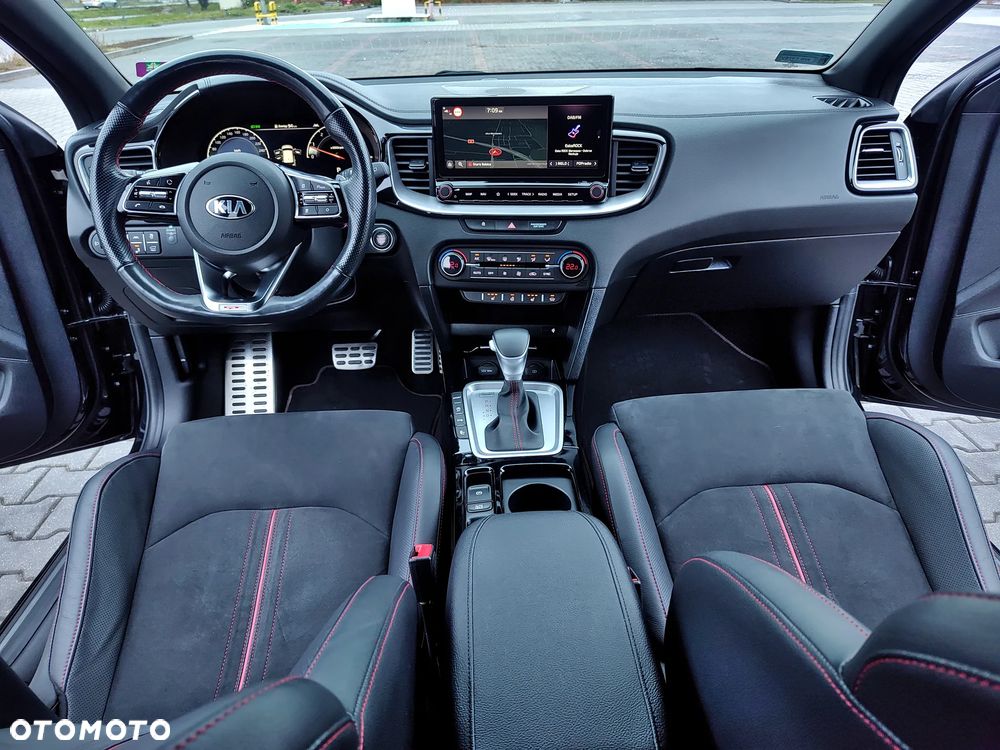 Kia ProCeed 1.6 T-GDI GT DCT - 21