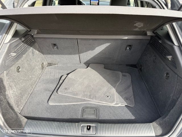 Audi A3 1.6 TDI S tronic design - 27