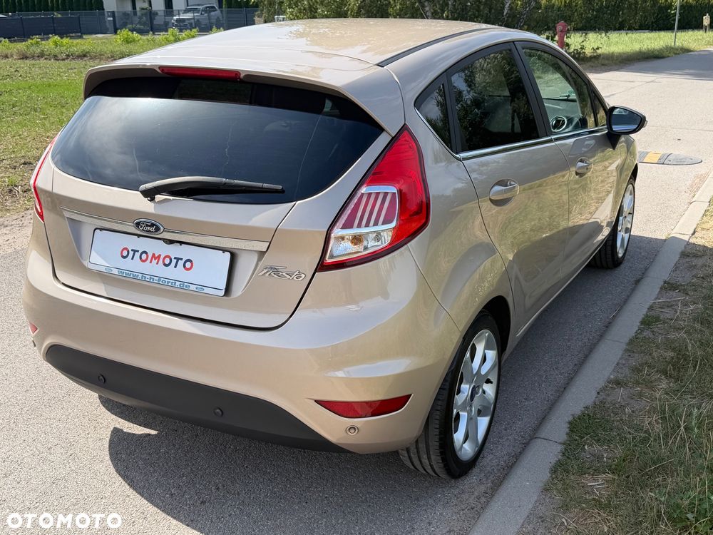 Ford Fiesta 1.5 TDCi Titanium - 4