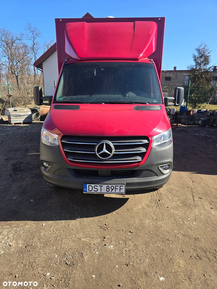 Mercedes-Benz Sprinter 907 - 13