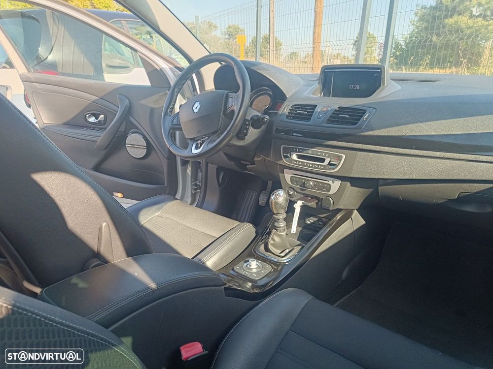 Renault Mégane 1.6 dCi Bose Edition - 14