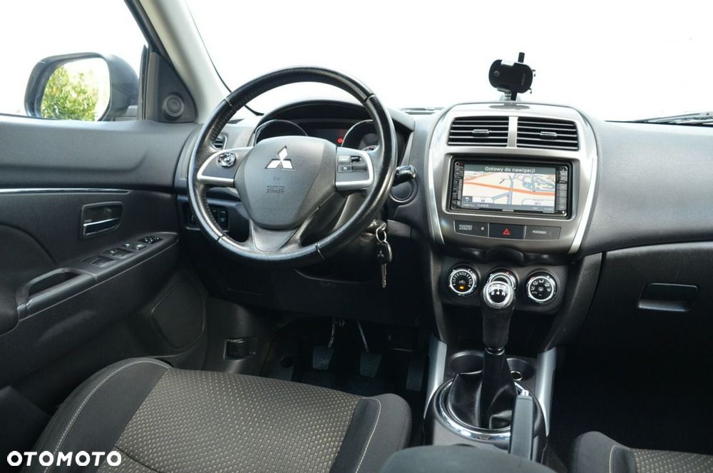Mitsubishi ASX - 30