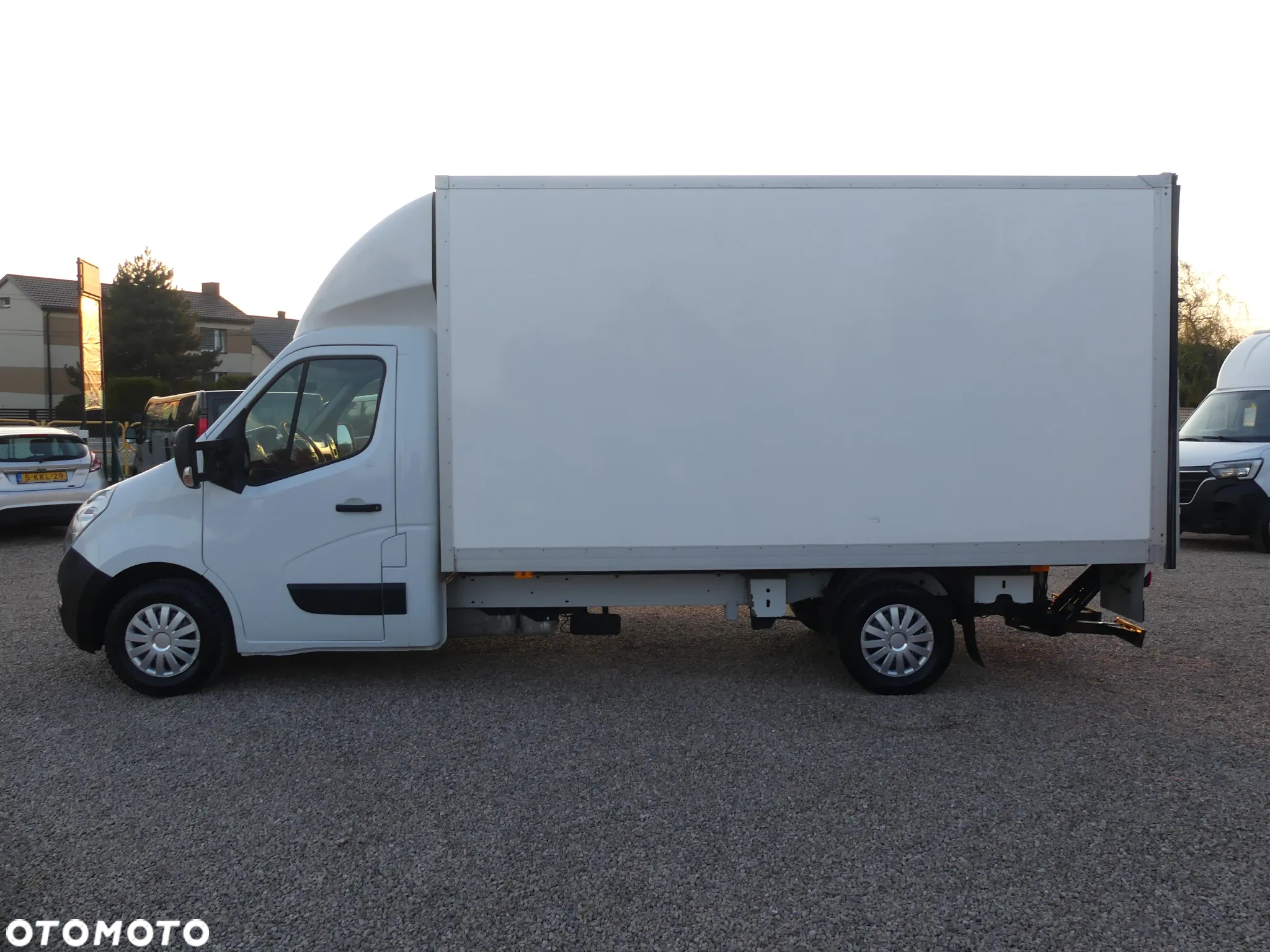 Opel Movano - 8