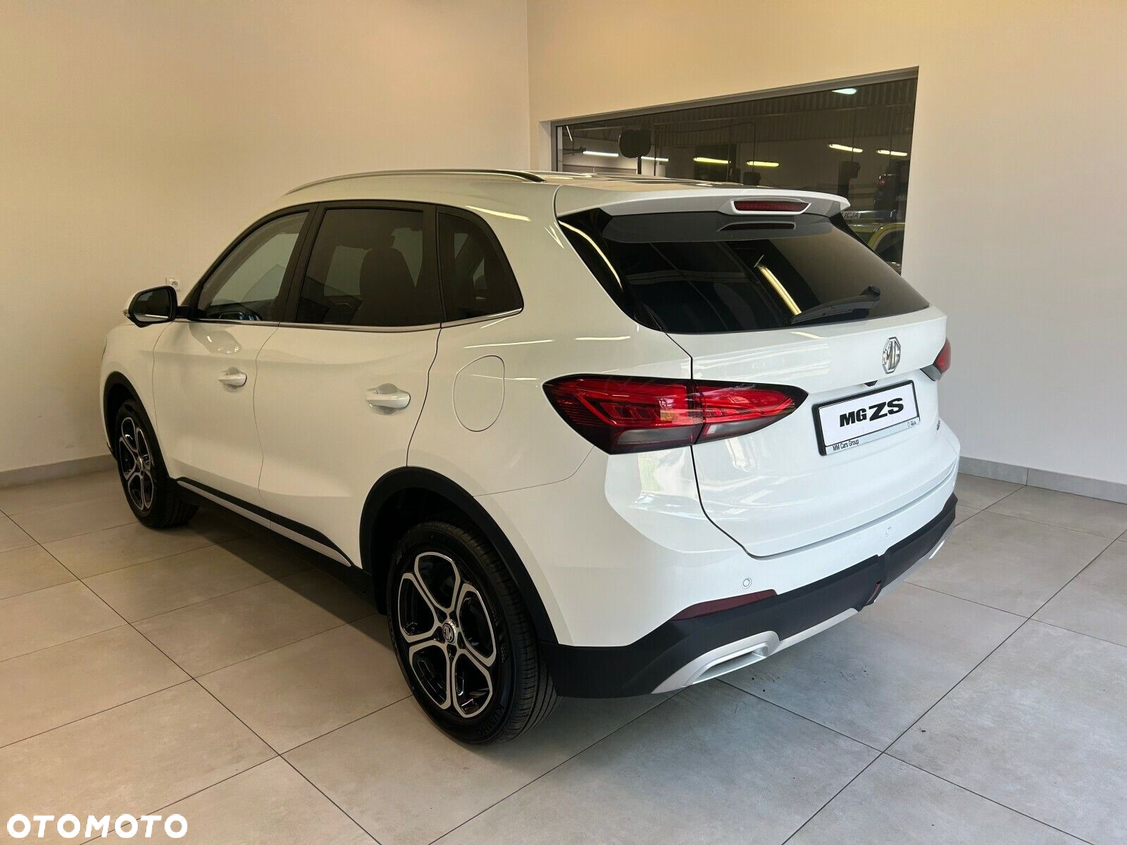 MG ZS - 4