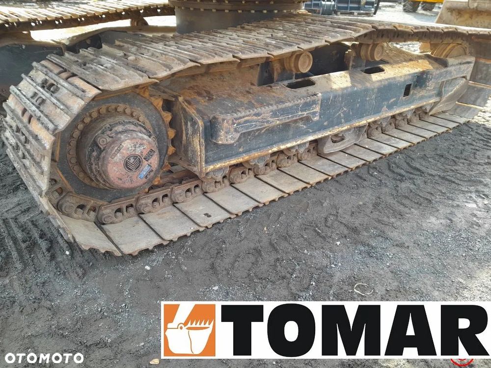 JCB 150X  HD 2021R 17 TON - 27