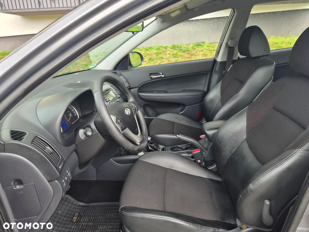 Hyundai i30 - 26