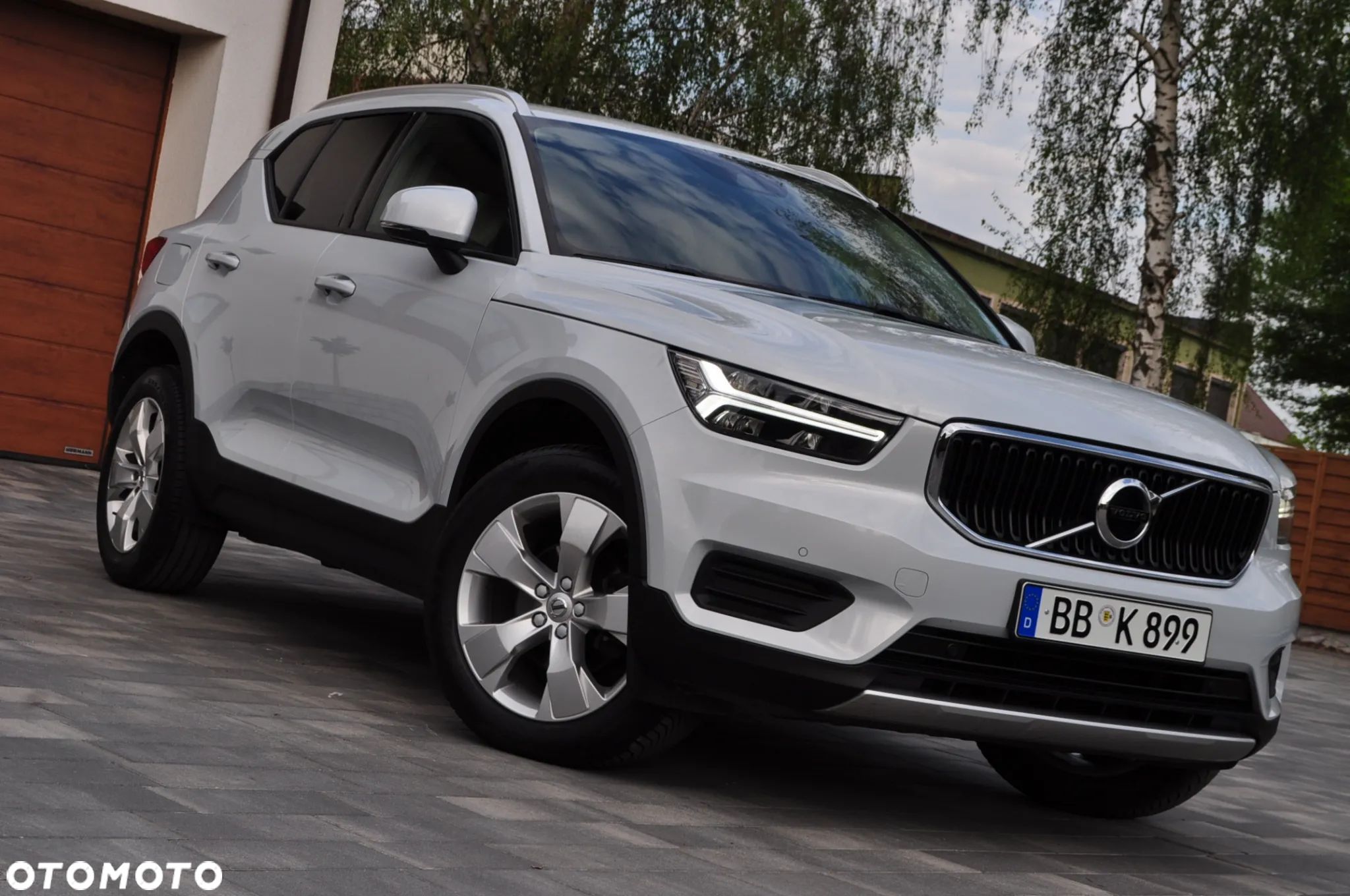 Volvo XC 40 D3 AWD Momentum Pro - 1